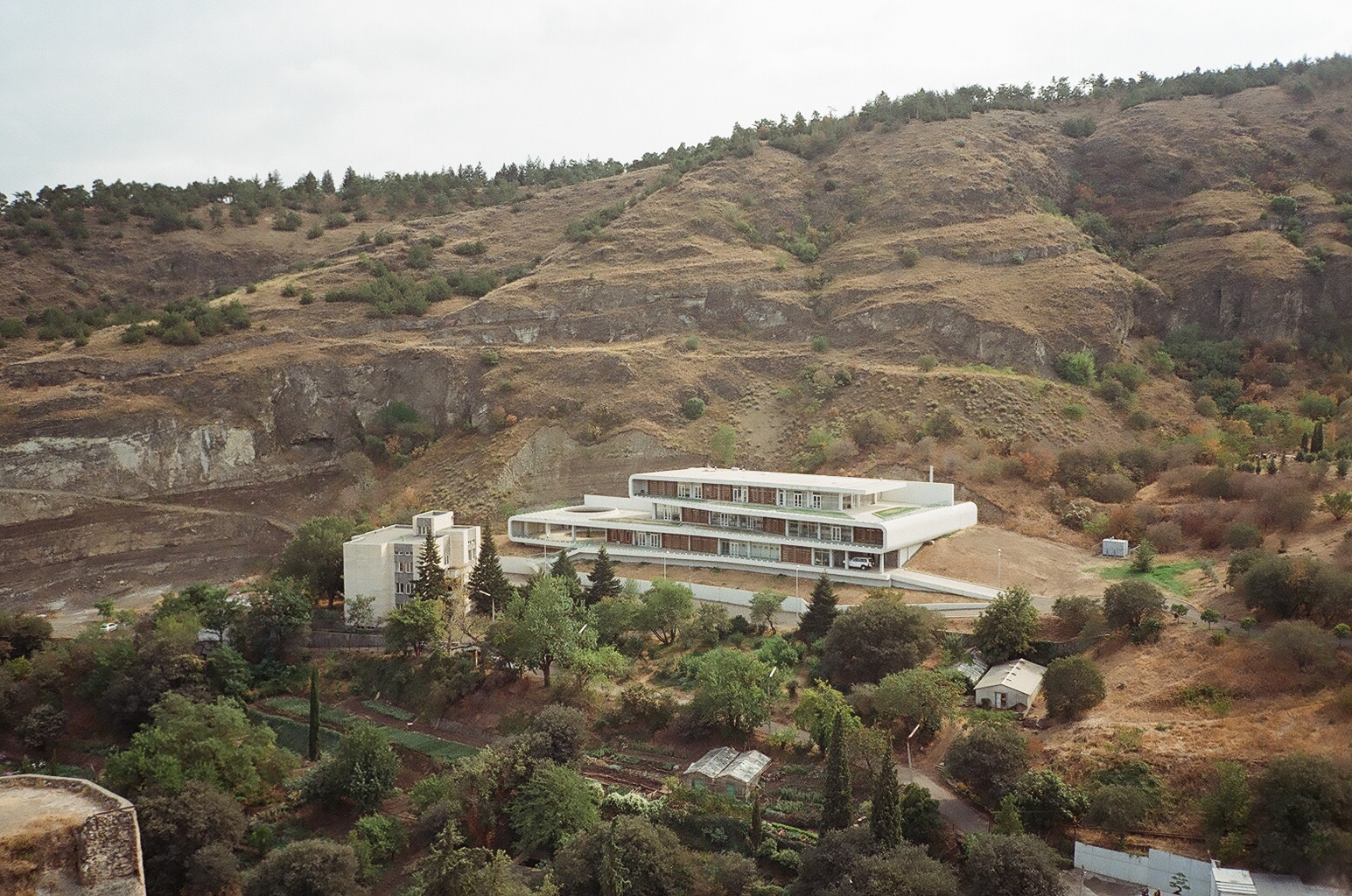 10_00180016