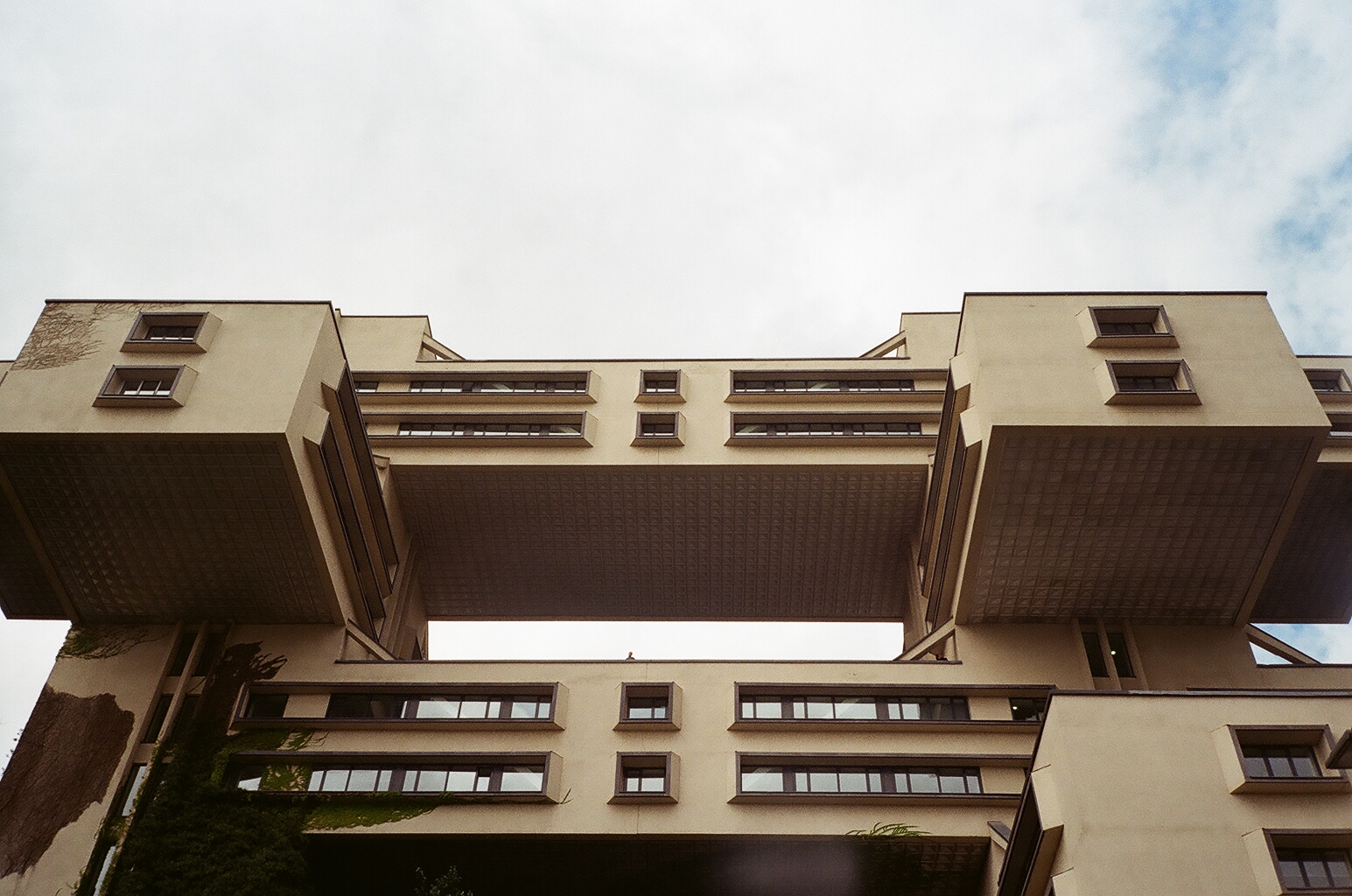 13_00100014-1