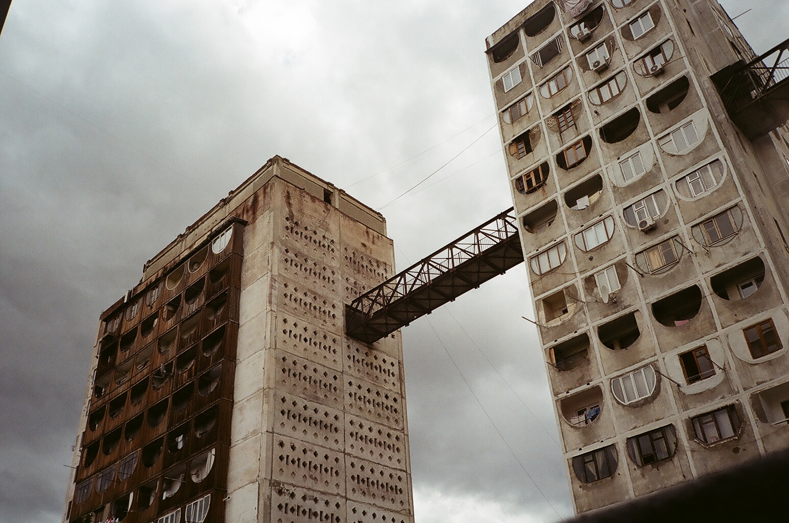 15_00040013-1